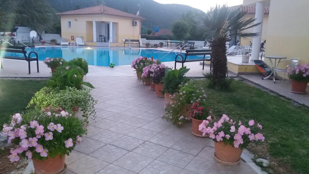 Iliaktida Studio-Villas Frínion Exteriér fotografie
