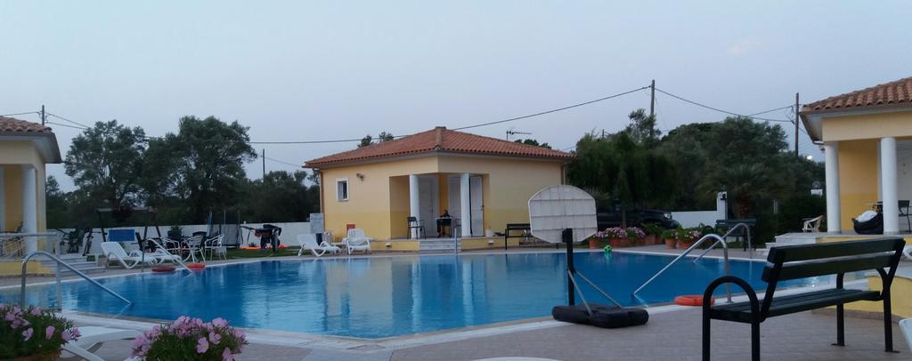 Iliaktida Studio-Villas Frínion Exteriér fotografie